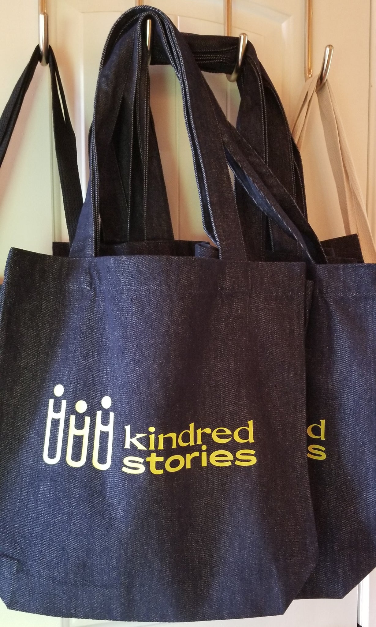 Tote Bags – Kindred Stories