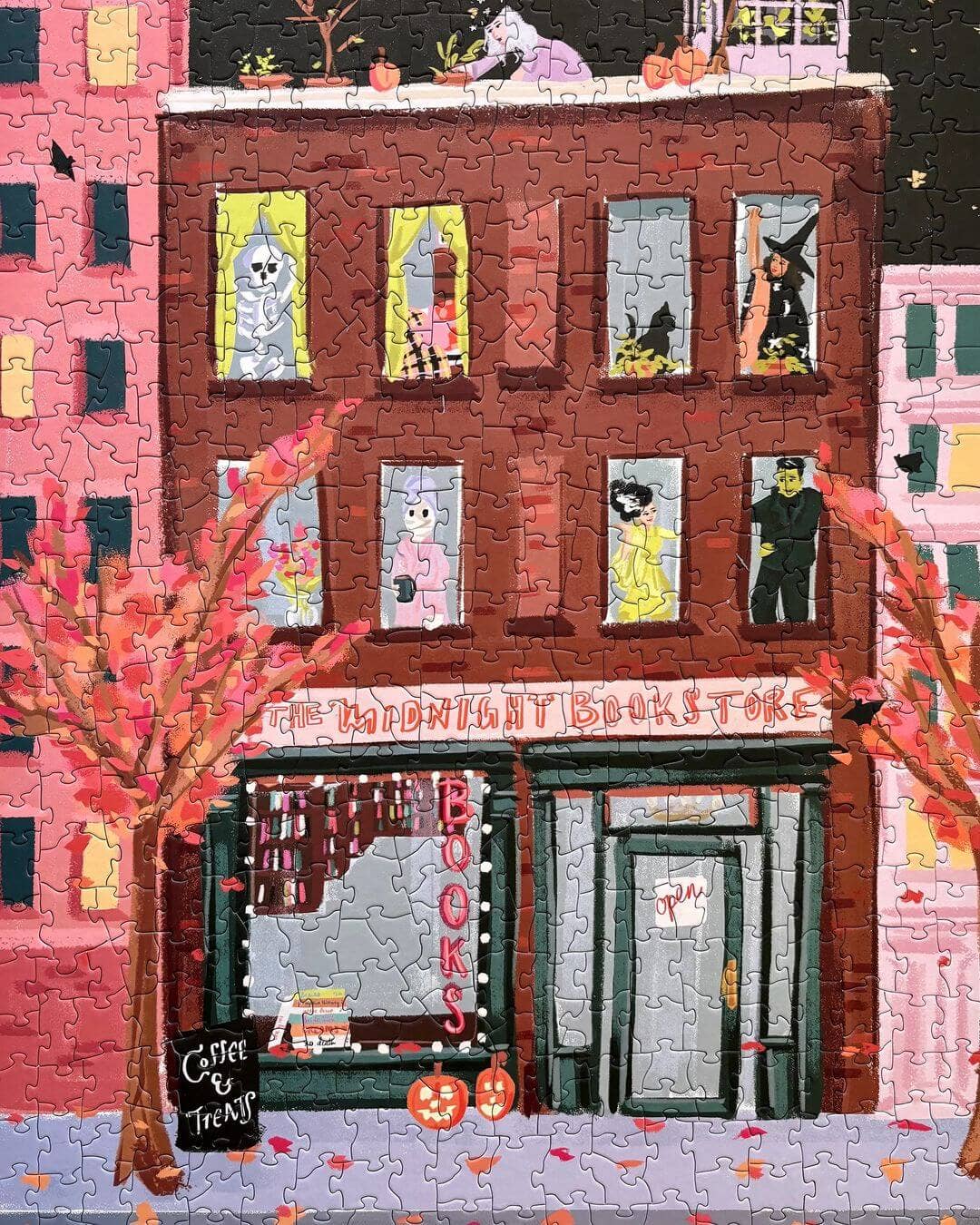 Spooky Street 500 Piece Halloween Puzzle